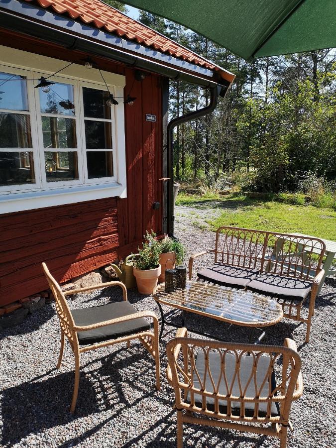 Smedjan Cottage Enköping Exterior foto